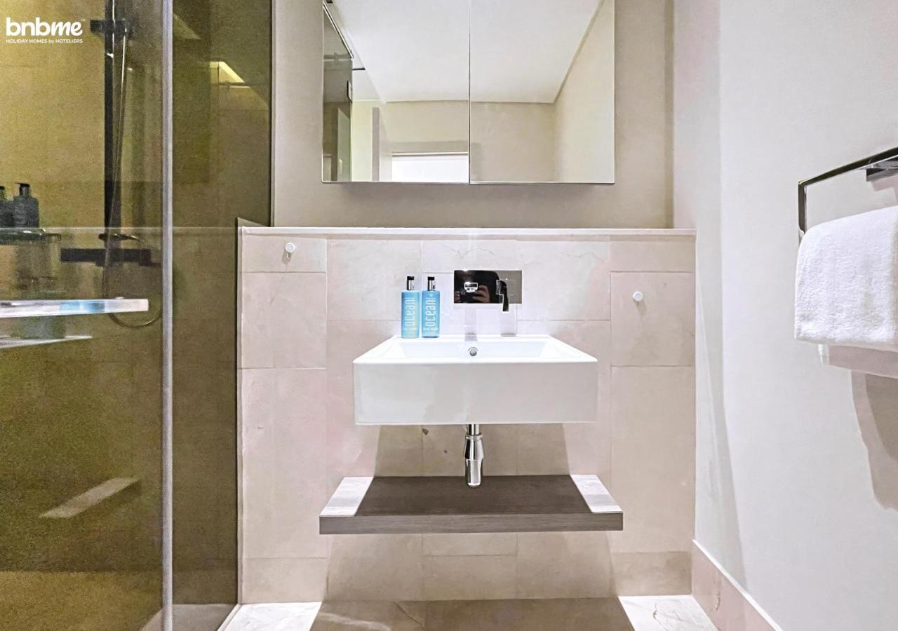 Bnbmehomes - The8 Palm Apartment